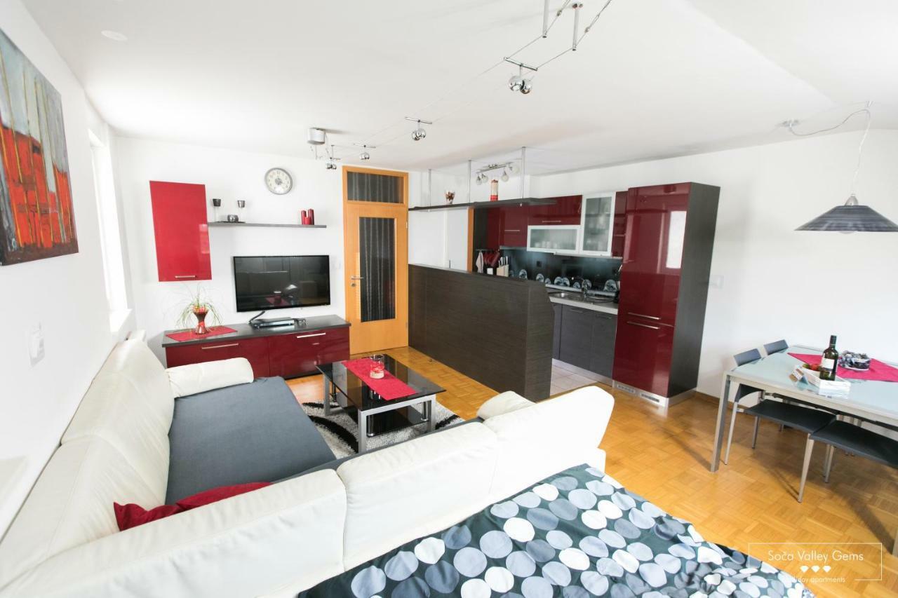 Luxurious Ruby Apartment With Sauna Кобарид Экстерьер фото